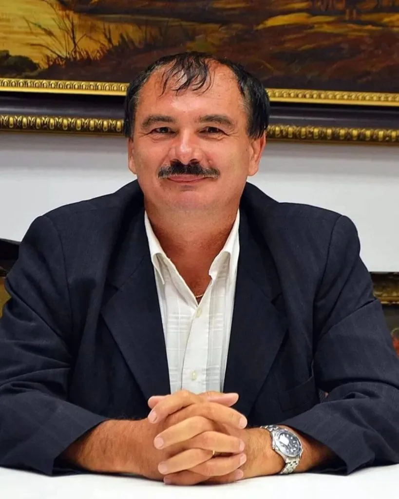 Mircea-Miclea-speaker-Humans-AI-The-Good-Future-event-Conference-Bucuresti-Romania